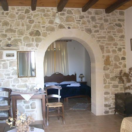 Sivas Apartments-Studios,Sigelakis With Very Nice View Екстериор снимка