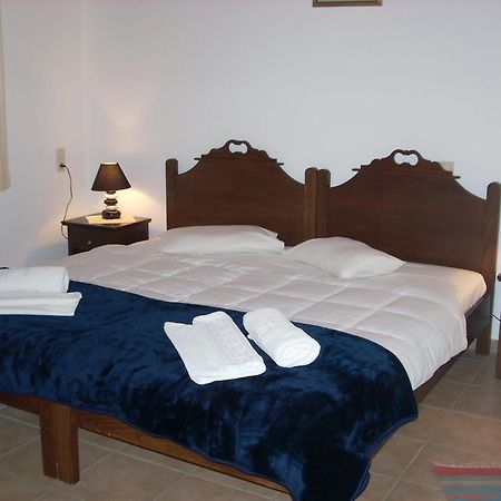 Sivas Apartments-Studios,Sigelakis With Very Nice View Екстериор снимка