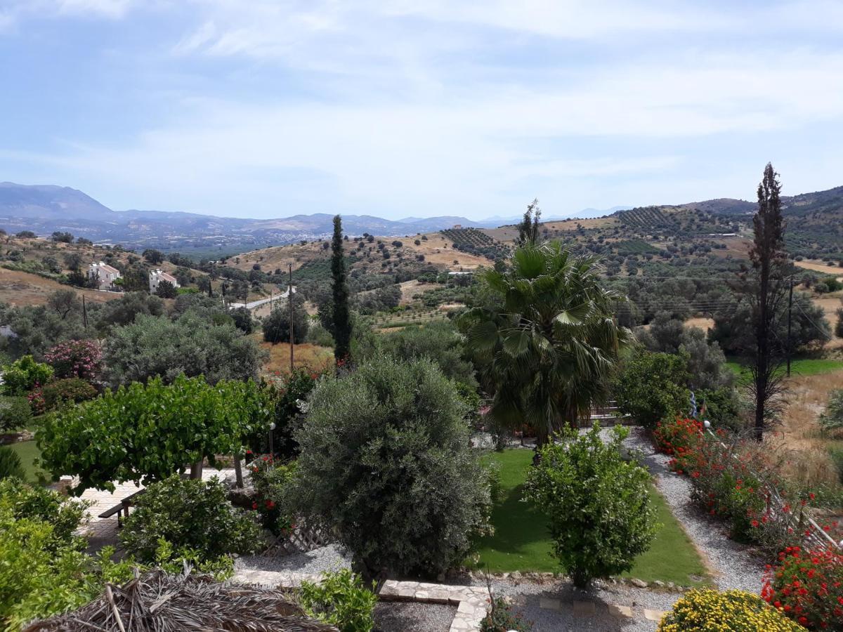 Sivas Apartments-Studios,Sigelakis With Very Nice View Екстериор снимка