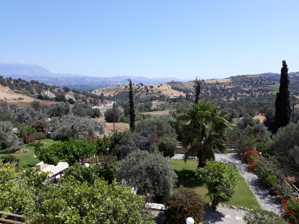Sivas Apartments-Studios,Sigelakis With Very Nice View Екстериор снимка