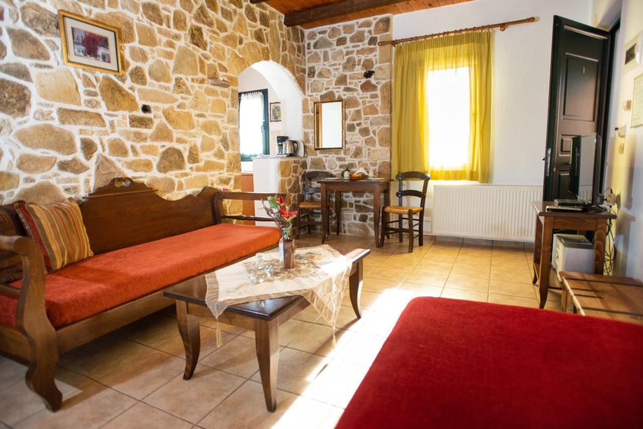Sivas Apartments-Studios,Sigelakis With Very Nice View Екстериор снимка