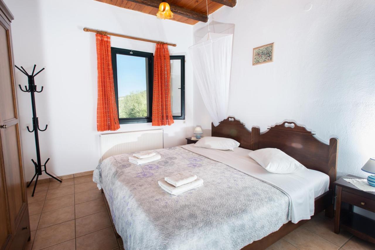Sivas Apartments-Studios,Sigelakis With Very Nice View Екстериор снимка
