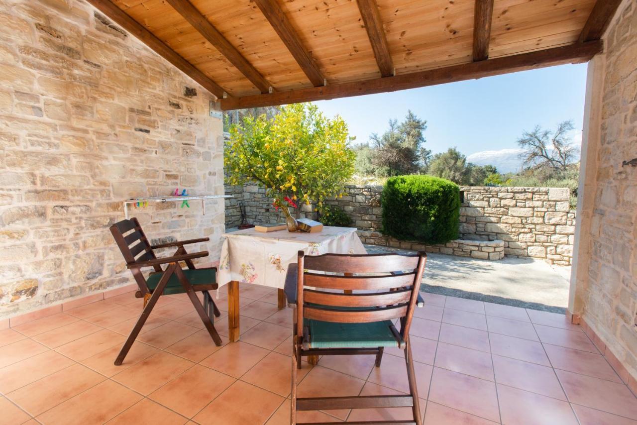Sivas Apartments-Studios,Sigelakis With Very Nice View Екстериор снимка