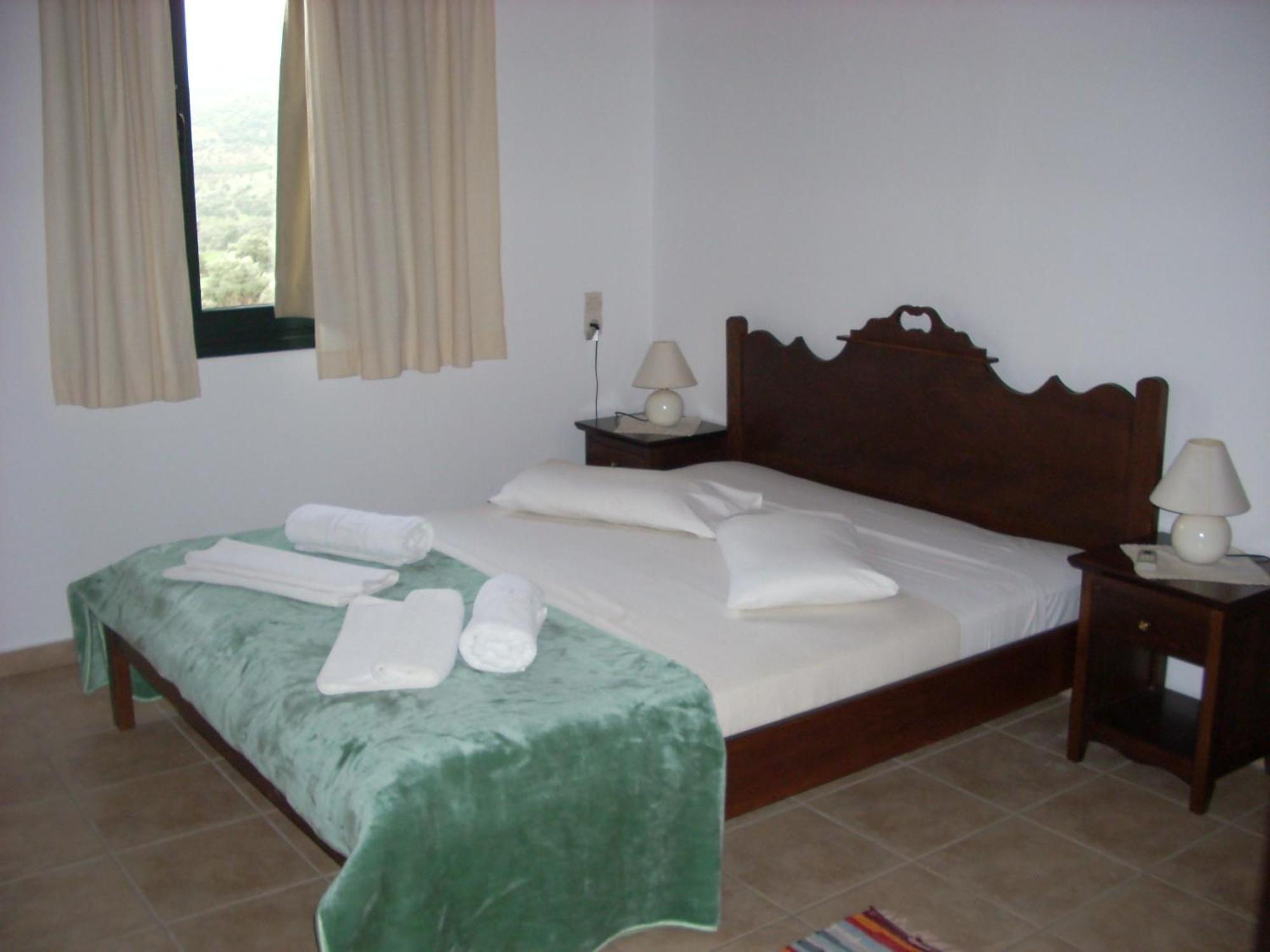 Sivas Apartments-Studios,Sigelakis With Very Nice View Екстериор снимка
