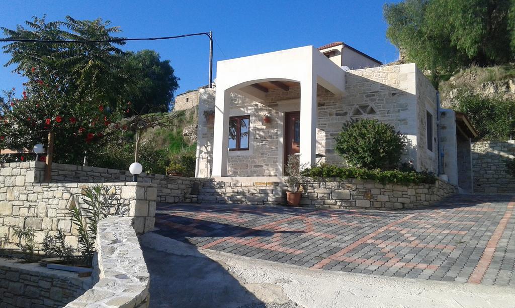 Sivas Apartments-Studios,Sigelakis With Very Nice View Екстериор снимка