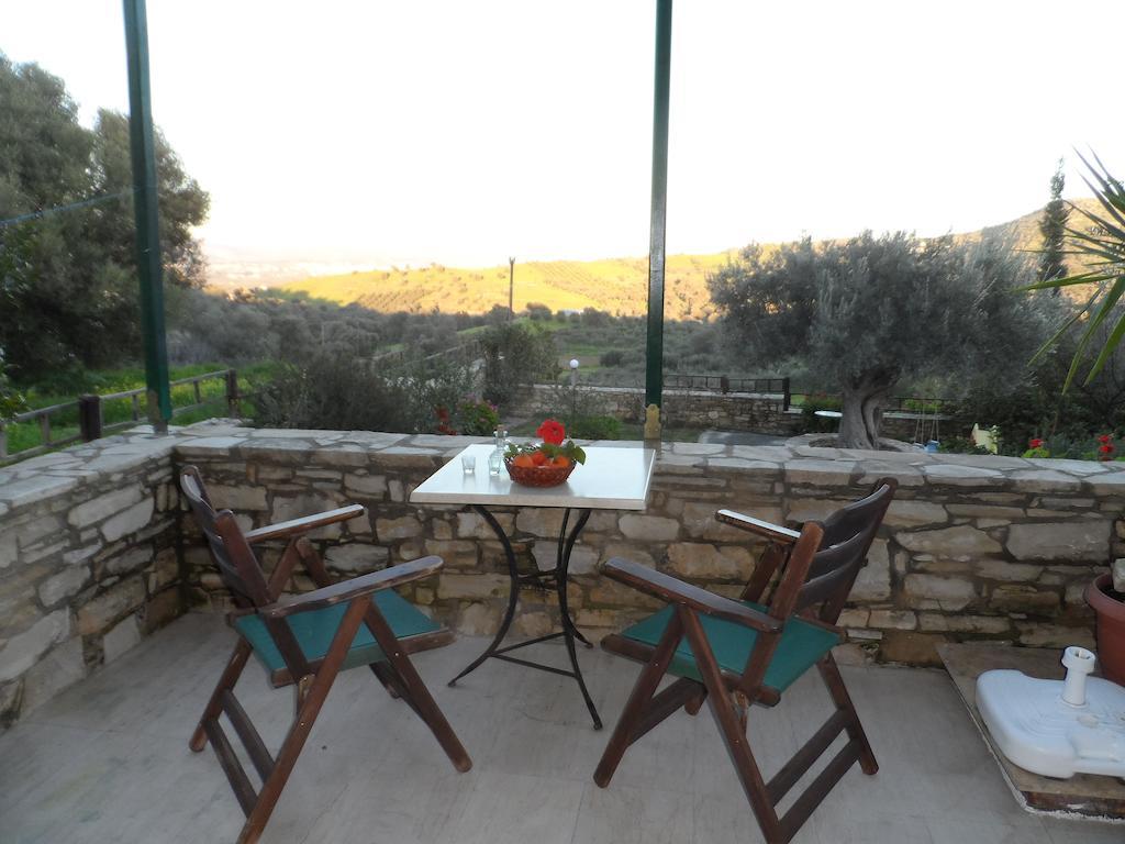 Sivas Apartments-Studios,Sigelakis With Very Nice View Екстериор снимка