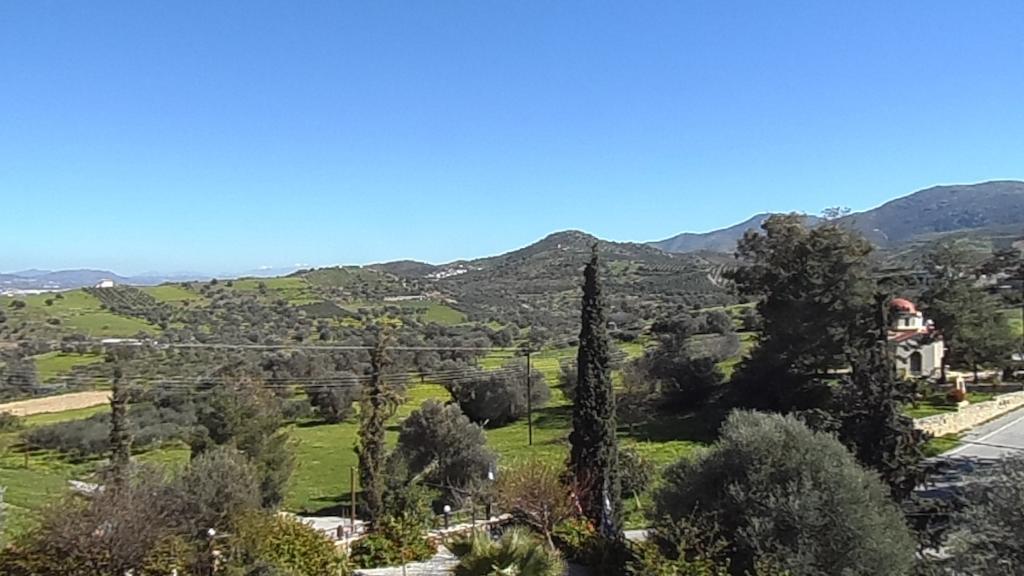 Sivas Apartments-Studios,Sigelakis With Very Nice View Екстериор снимка